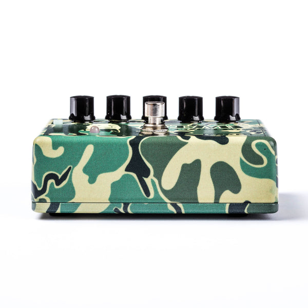 dimebag distortion pedal MXR Dimebag Darrel Dime Distortion Pedal DD11 MXR Effects Pedal The DD11 Dime Distortion delivers a heavy, aggressive, razor-sharp tone that rages with distortion but remains tight and focused enough to keep