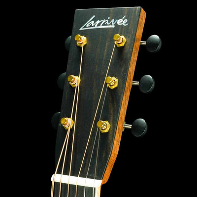 Larrivee OM-60 Rosewood Traditional Series Acoustic Guitar