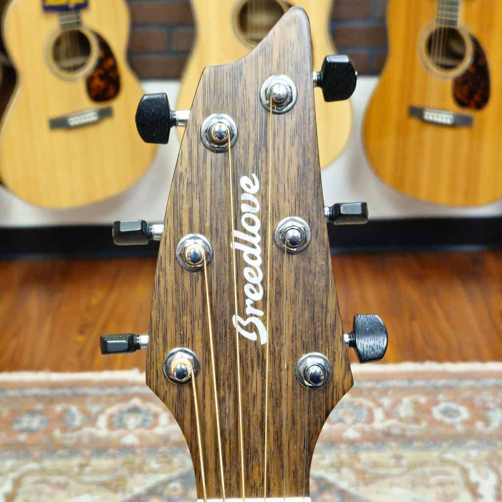 B Stock Breedlove Wildwood Concert Acoustic Electric Guitar Whiskey Burst