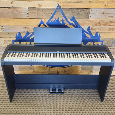 Demo Korg B2 Digital Piano with Stand