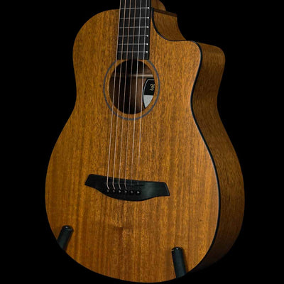 Furch Pioneer-MM a All Mahogany Travel Acoustic Guitar