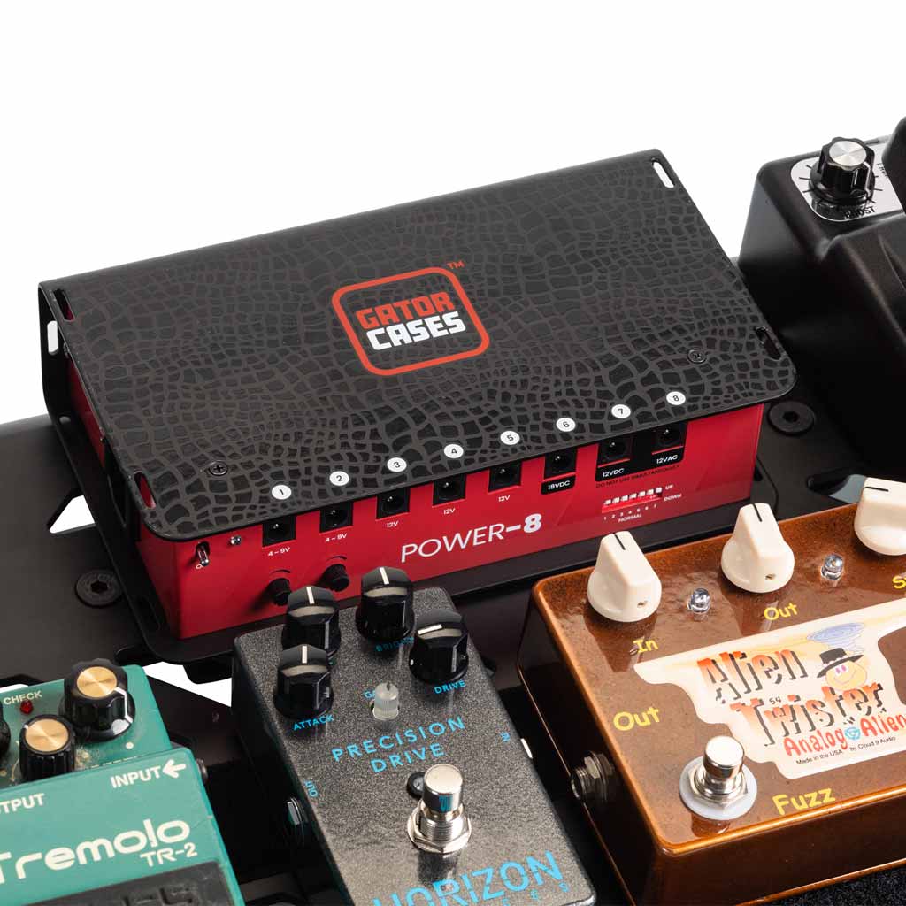 Gator GTR-PWR-8 Pedalboard Power Supply with 8 Isolated Outputs