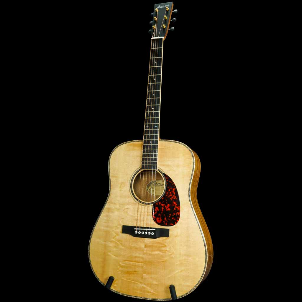 Larrivee Custom D-50 Bearclaw Spruce and Mahogany Traditional Series Acoustic Guitar