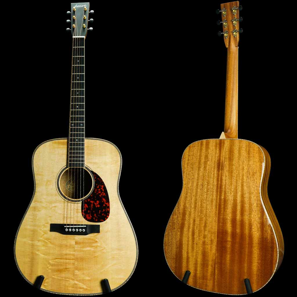 Larrivee Custom D-50 Bearclaw Spruce and Mahogany Traditional Series Acoustic Guitar