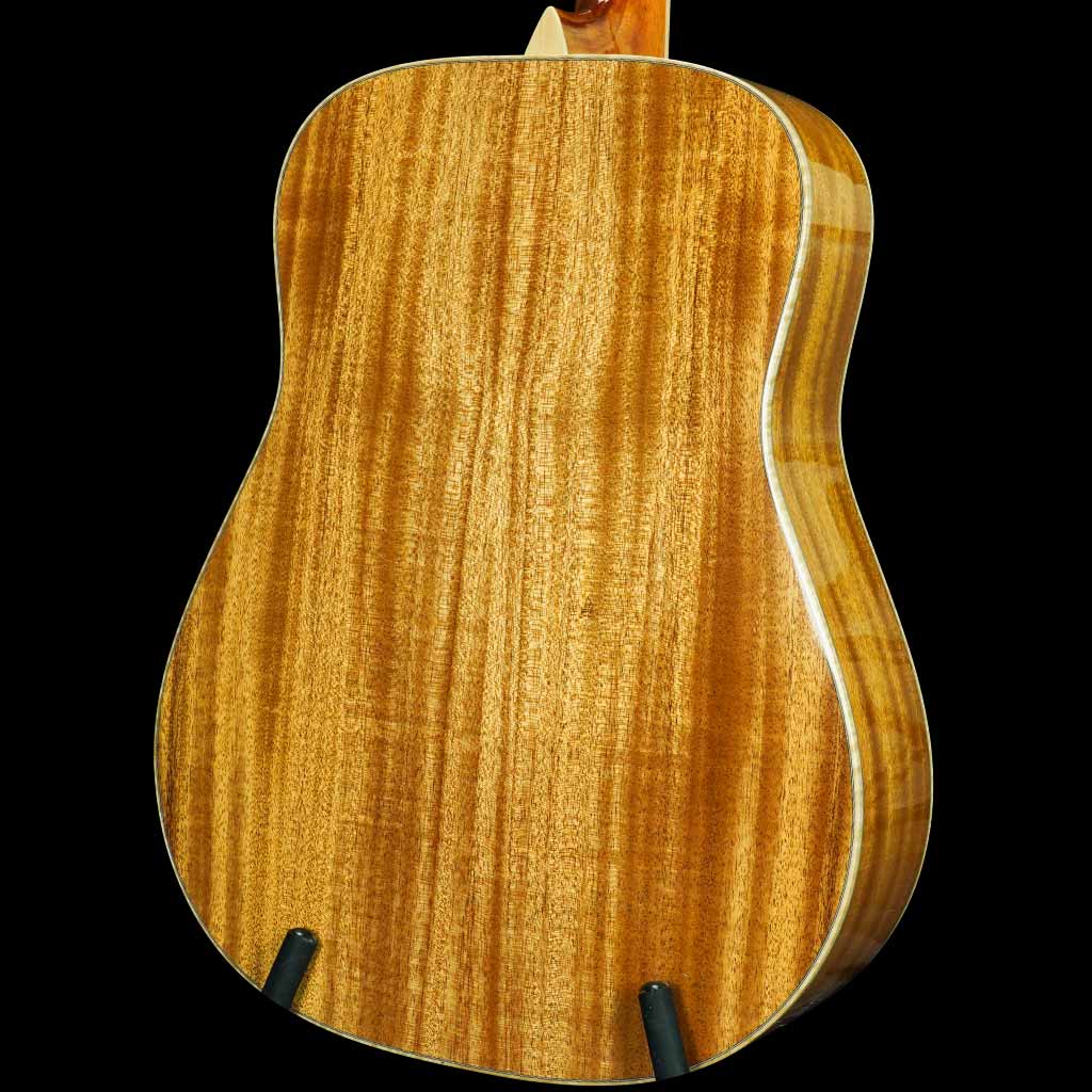 Larrivee D-05 Select Mahogany Series Acoustic Guitar