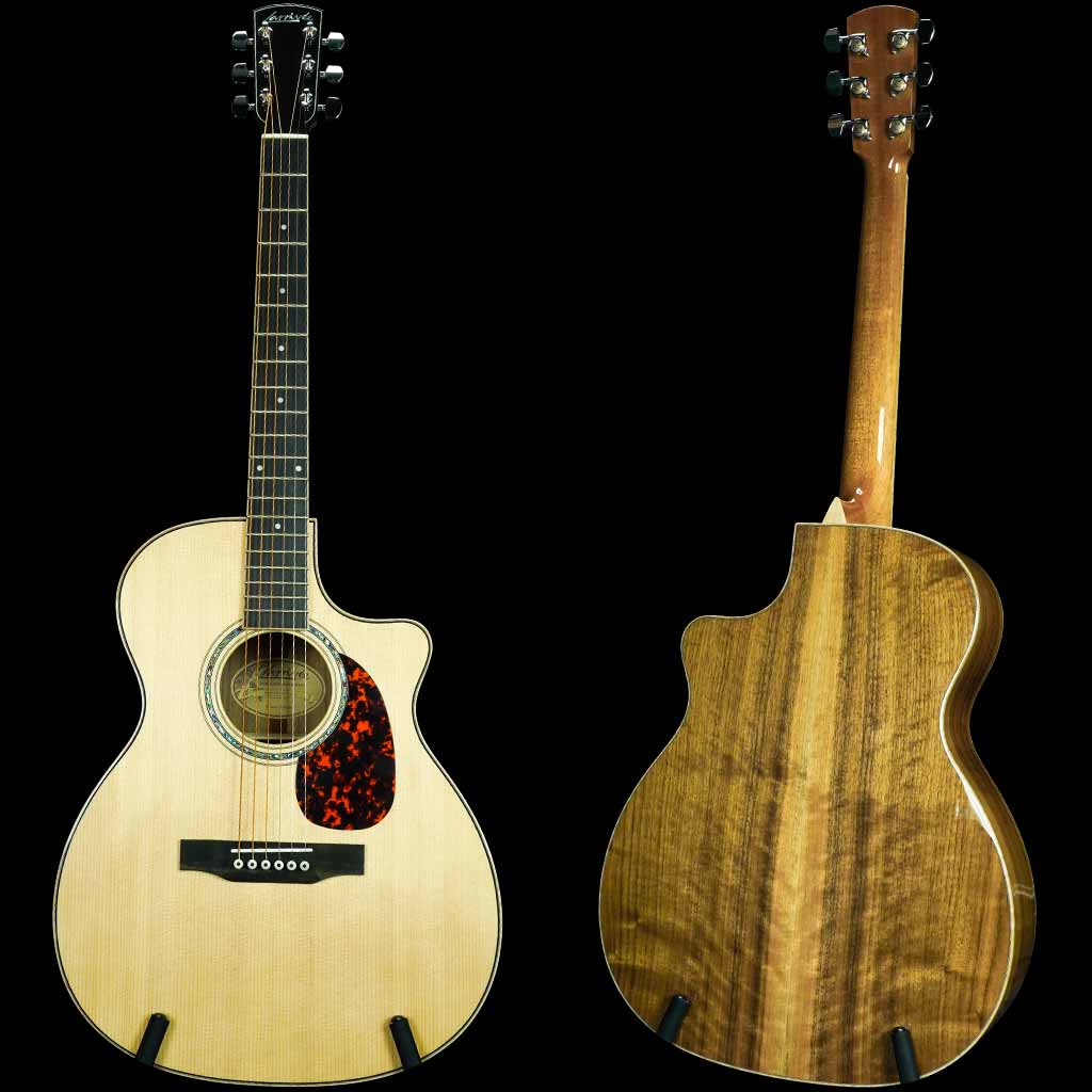 Larrivee Custom OMV-09 Sitka Spruce/Walnut Acoustic Guitar