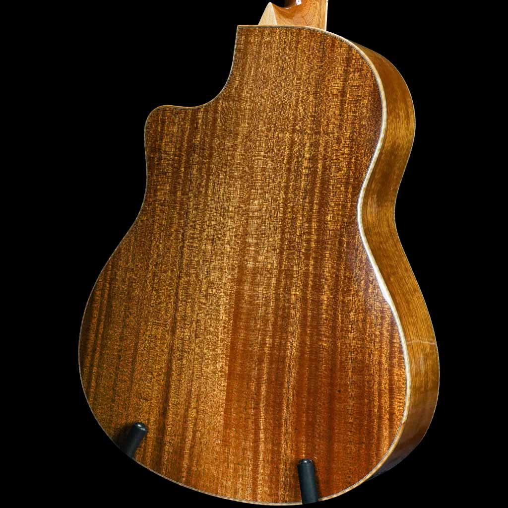 Larrivee LV-05E Select Mahogany Series Acoustic Guitar