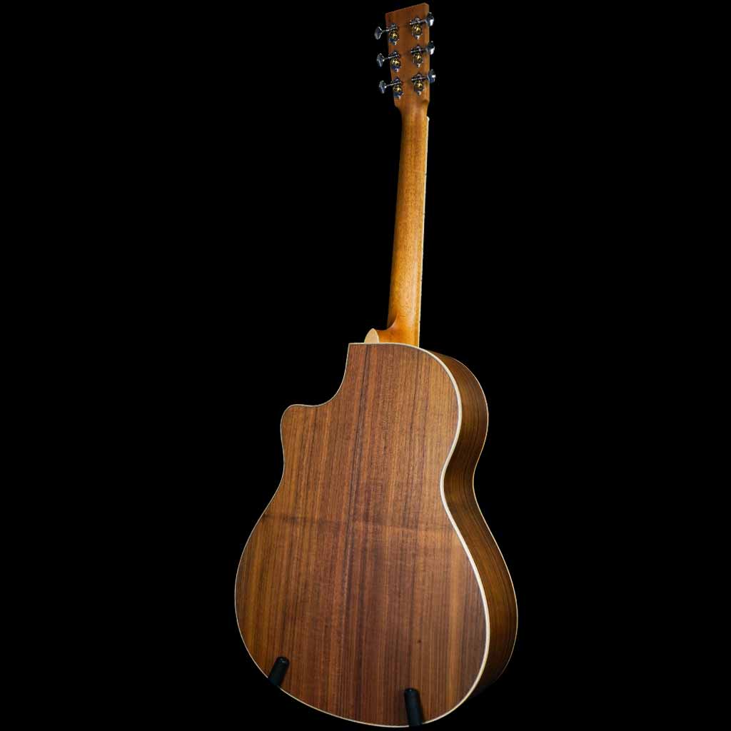 Larrivee Custom LV-40 Sitka Spruce and Walnut Acoustic Guitar