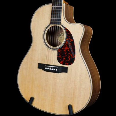 Larrivee Custom LV-40 Sitka Spruce and Walnut Acoustic Guitar