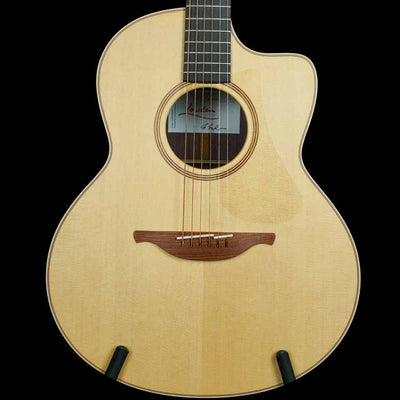 Lowden F-32C Sitka Spruce and Indian Rosewood Acoustic Guitar