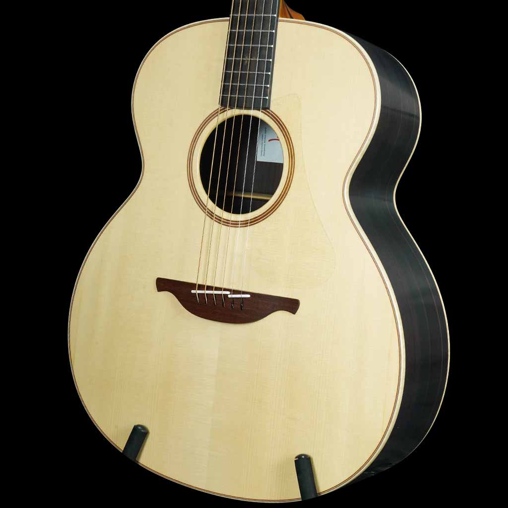 Lowden O-32+ Adirondack Spruce and Indian Rosewood Acoustic Guitar