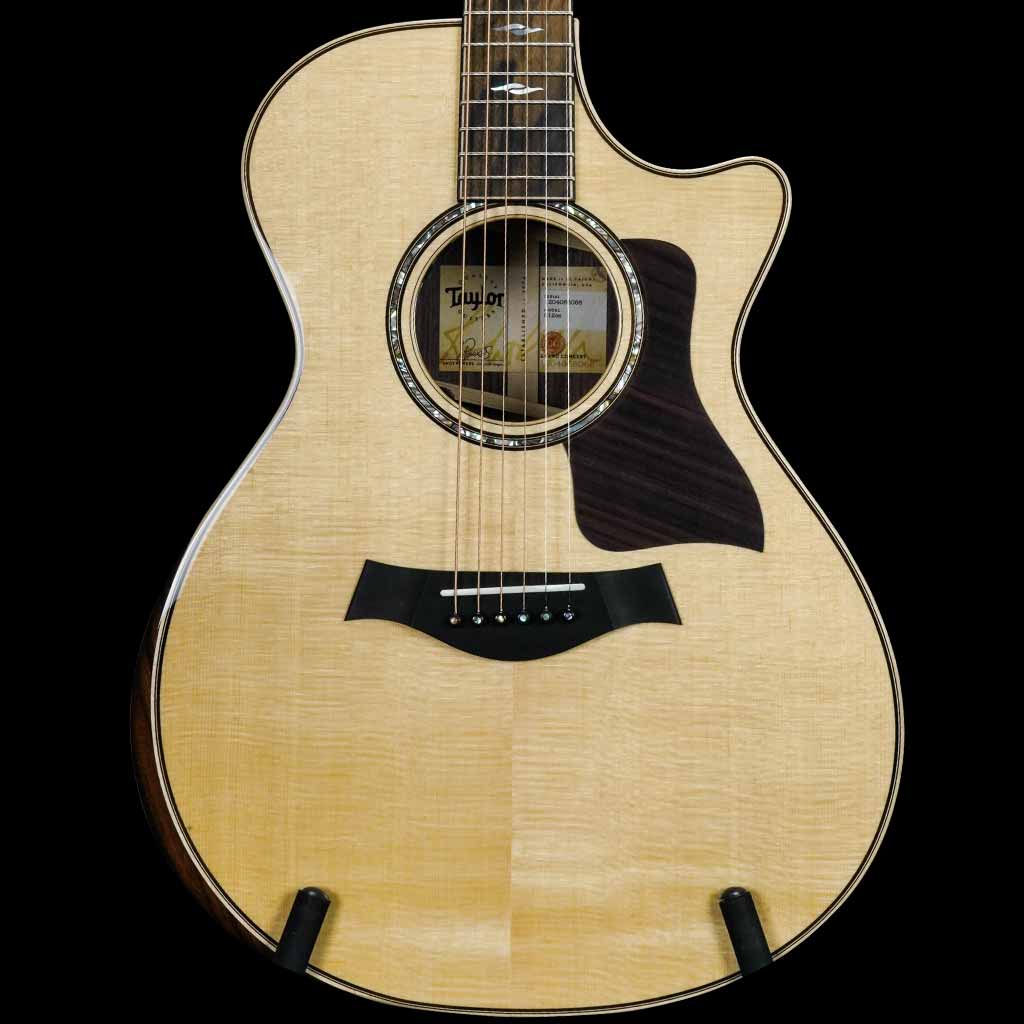 Taylor 812ce Sitka Spruce and Indian Rosewood Grand Concert Acoustic Guitar