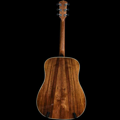 Taylor Gold Label 810e Sitka Spruce and Honduran Rosewood Deep Body Dreadnought Acoustic Guitar
