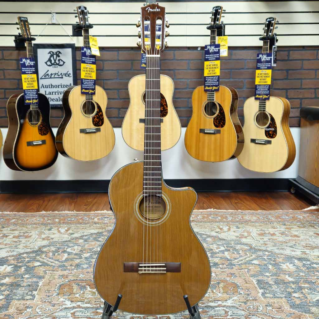 Used Fender CN-140 SCE Acoustic Electric Nylon Guitar with Case