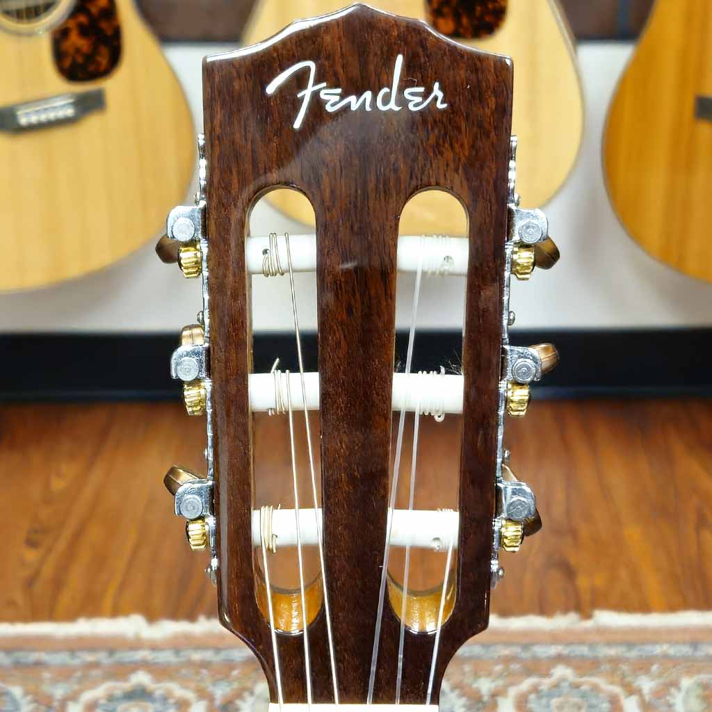 Used Fender CN-140 SCE Acoustic Electric Nylon Guitar with Case