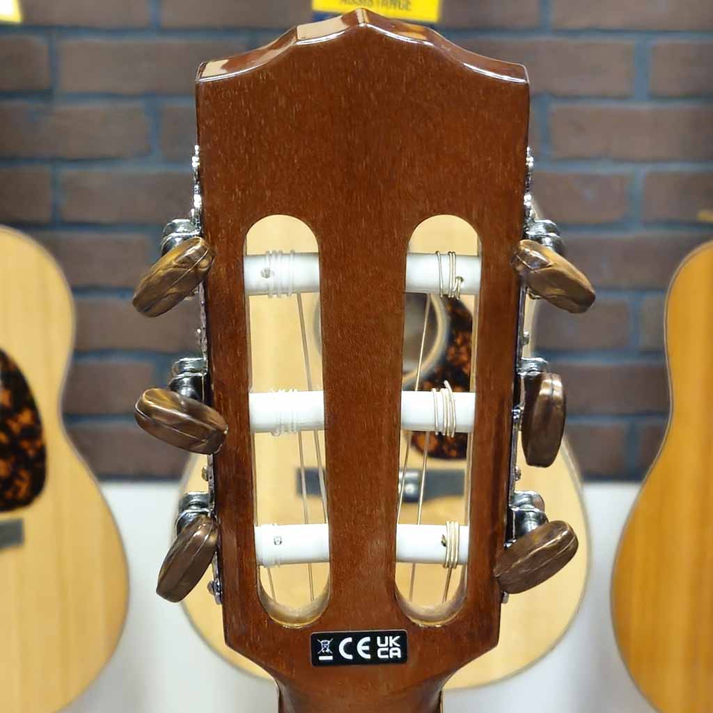 Used Fender CN-140 SCE Acoustic Electric Nylon Guitar with Case