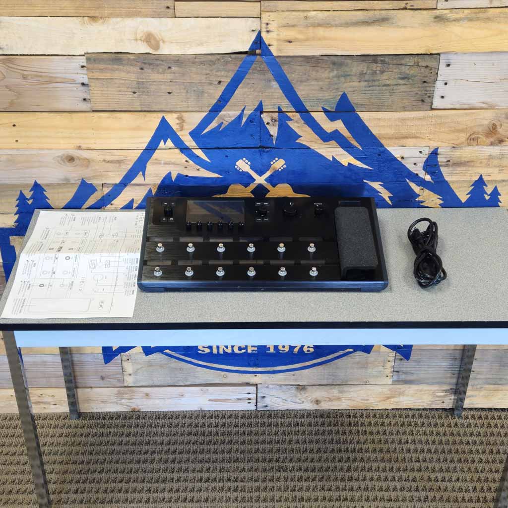 Used Line 6 Helix Floor Multi-Effects Guitar Processor