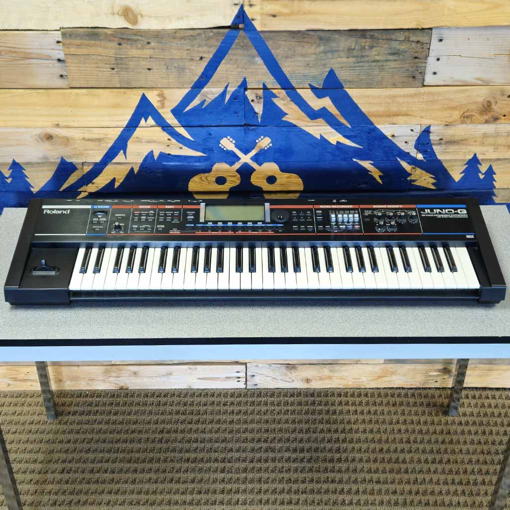 Used Roland Juno-G 61 Key Workstation Keyboard