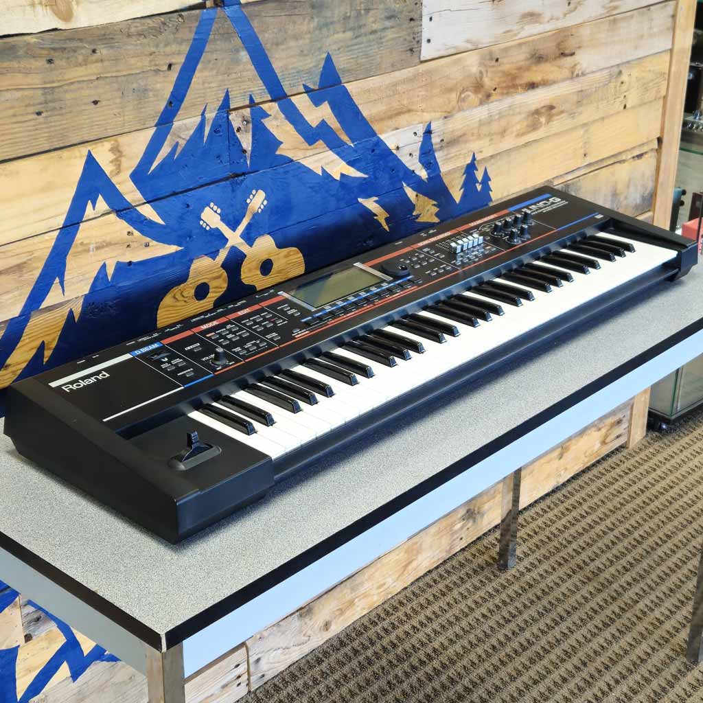 Used Roland Juno-G 61 Key Workstation Keyboard