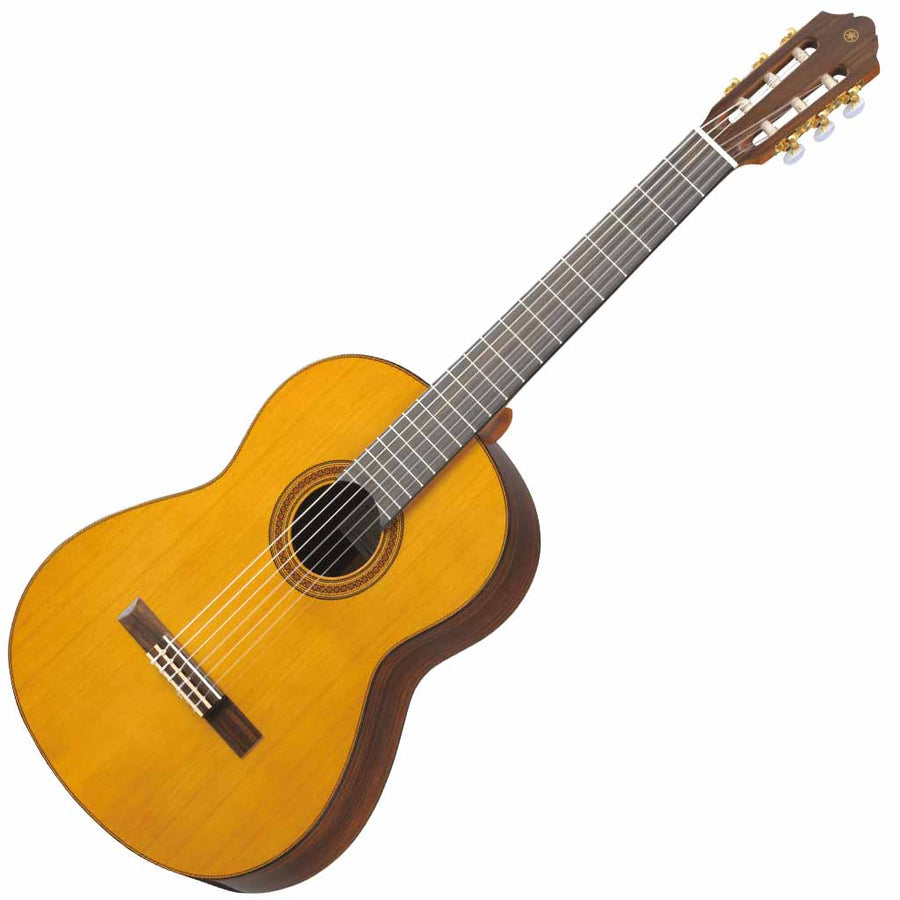 Yamaha CG182C Cedar and Rosewood Classical Guitar