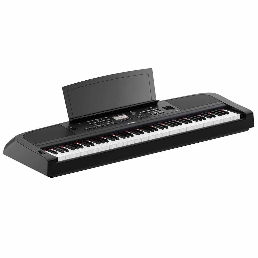 Yamaha DGX670 88-Key Weighted Action Digital Piano