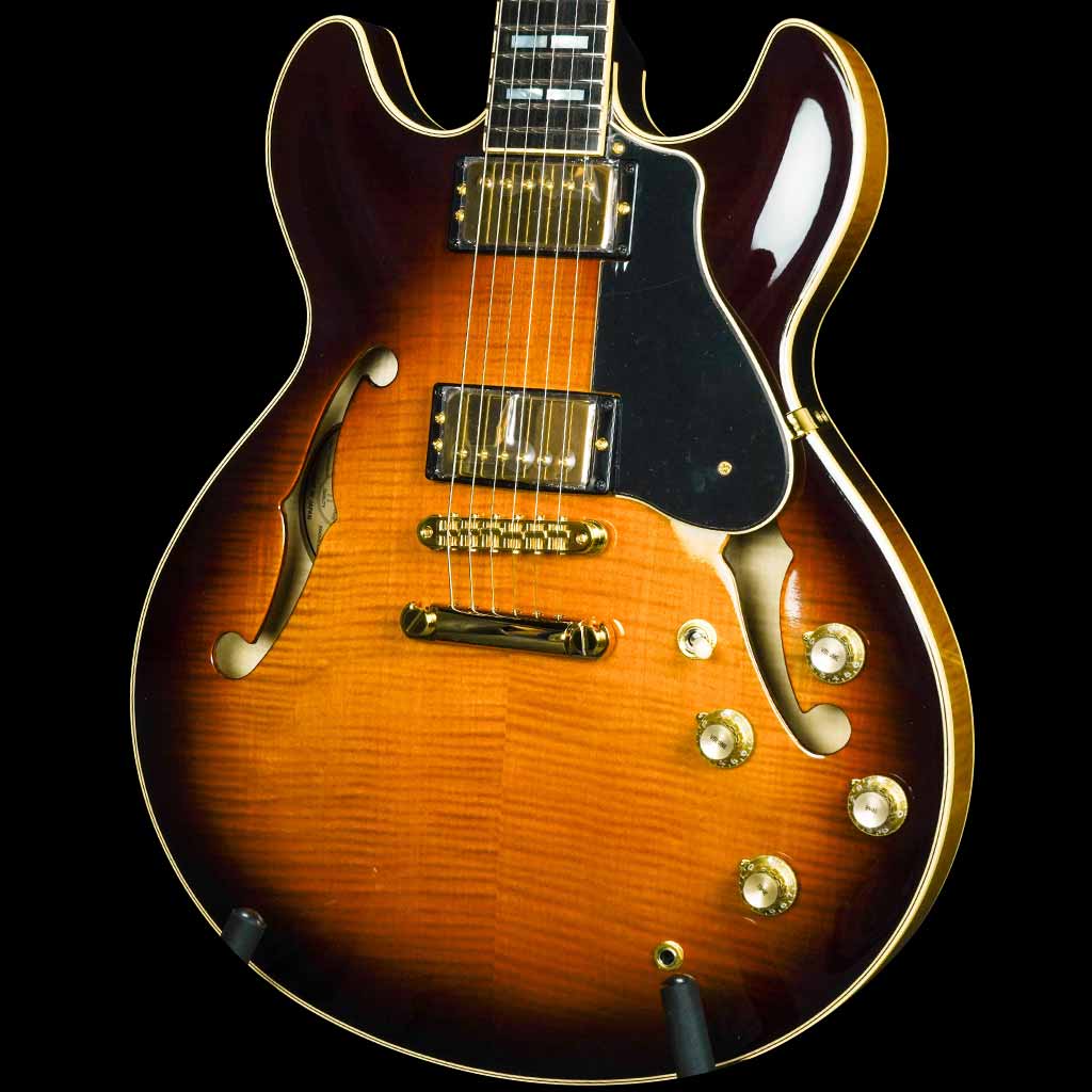 Yamaha SA2200 Semi-Hollow Electric Guitar in Brown Sunburst