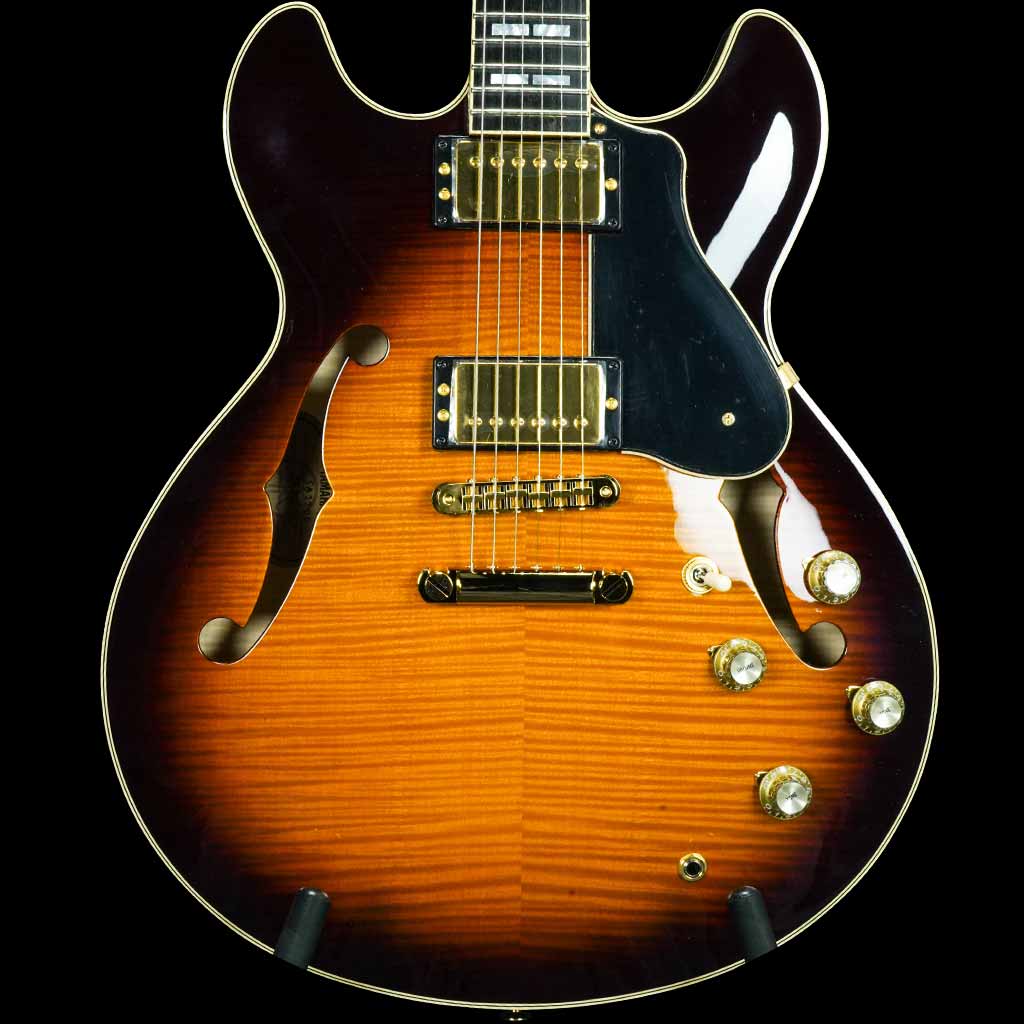 Yamaha SA2200 Semi-Hollow Electric Guitar in Brown Sunburst