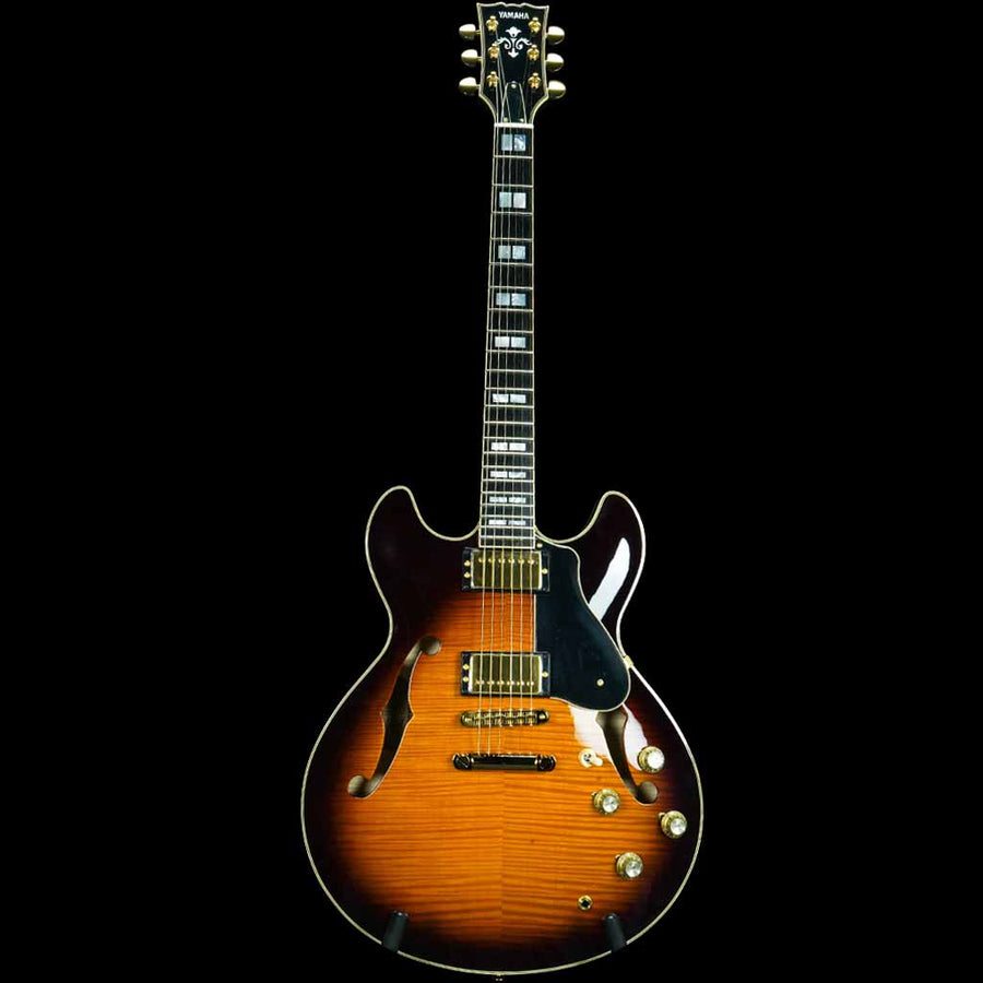 Yamaha SA2200 Semi-Hollow Electric Guitar in Brown Sunburst
