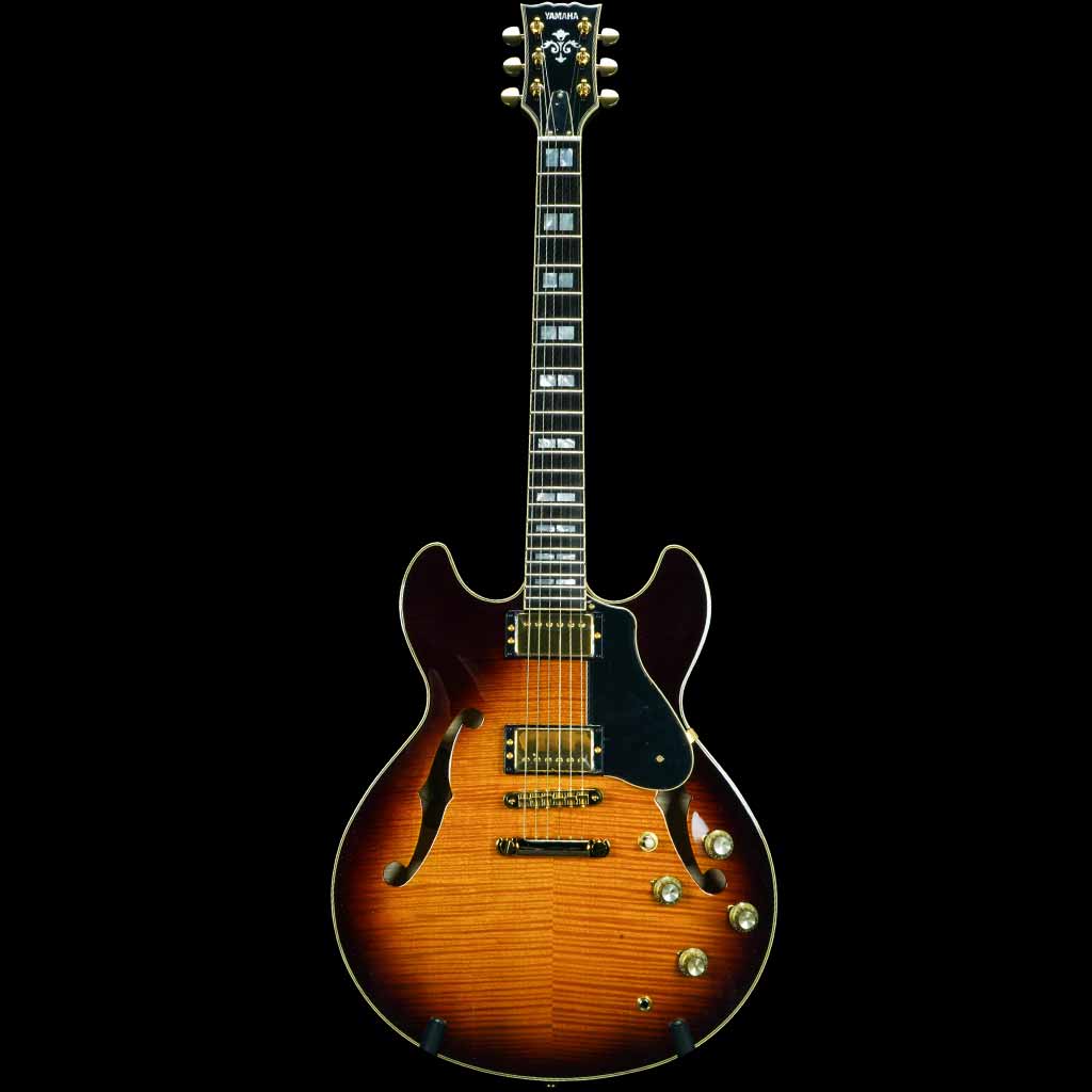 Yamaha SA2200 Semi-Hollow Electric Guitar in Violin Sunburst