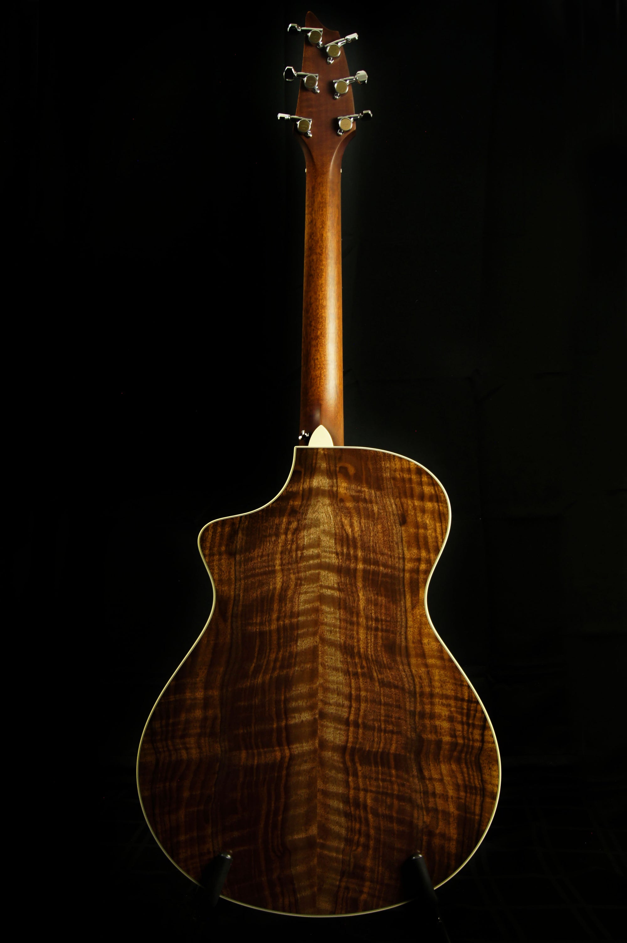 Breedlove Custom Built Sinker Redwood/Walnut Concert CE Acoustic Guitar