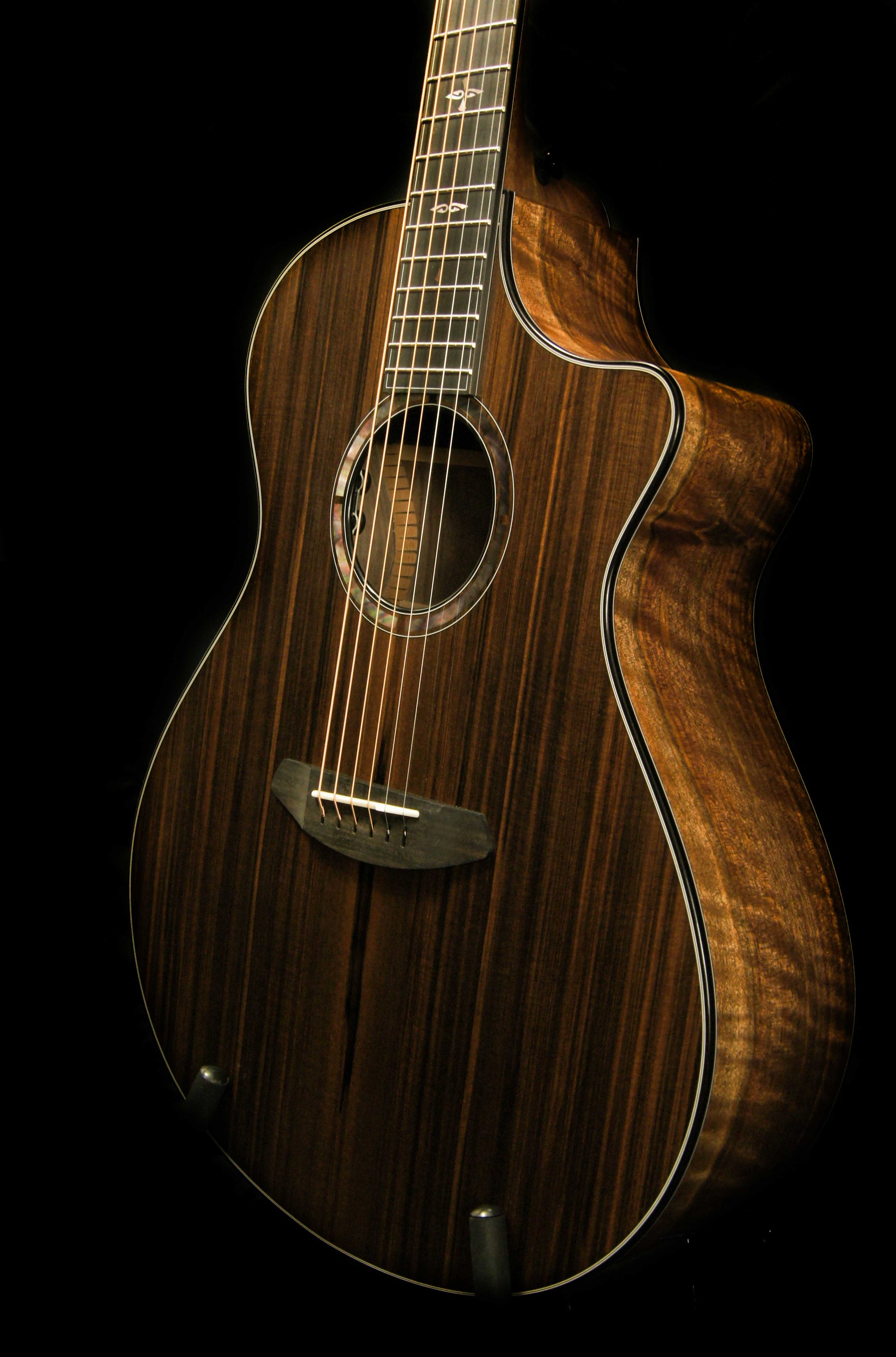 Breedlove Custom Built Concerto CE Ocean Sinker Redwood/Walnut Acoustic Guitar