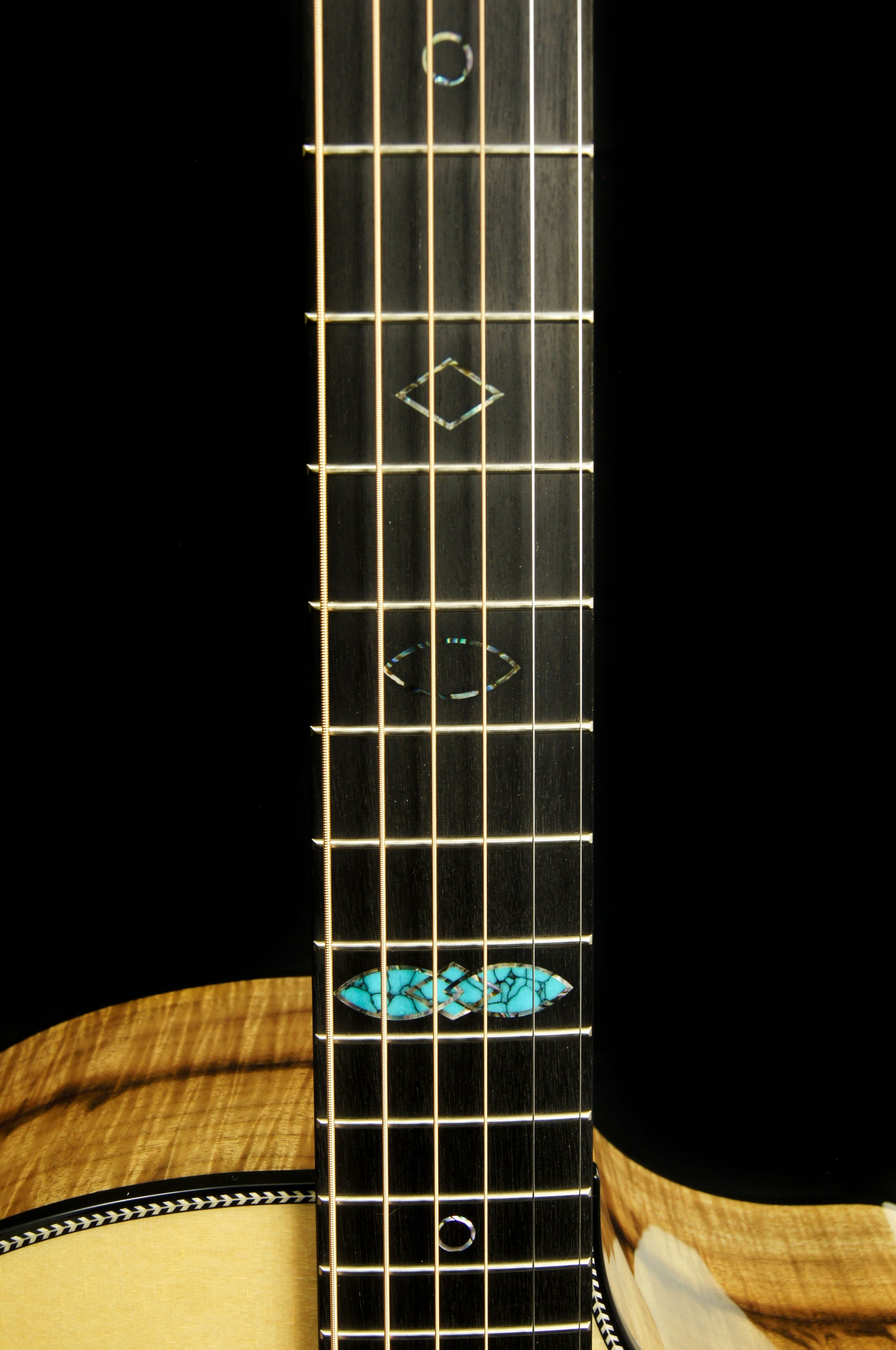 Breedlove Custom Built Sitka Spruce/Myrtlewood Concerto CE Acoustic Electric Guitar