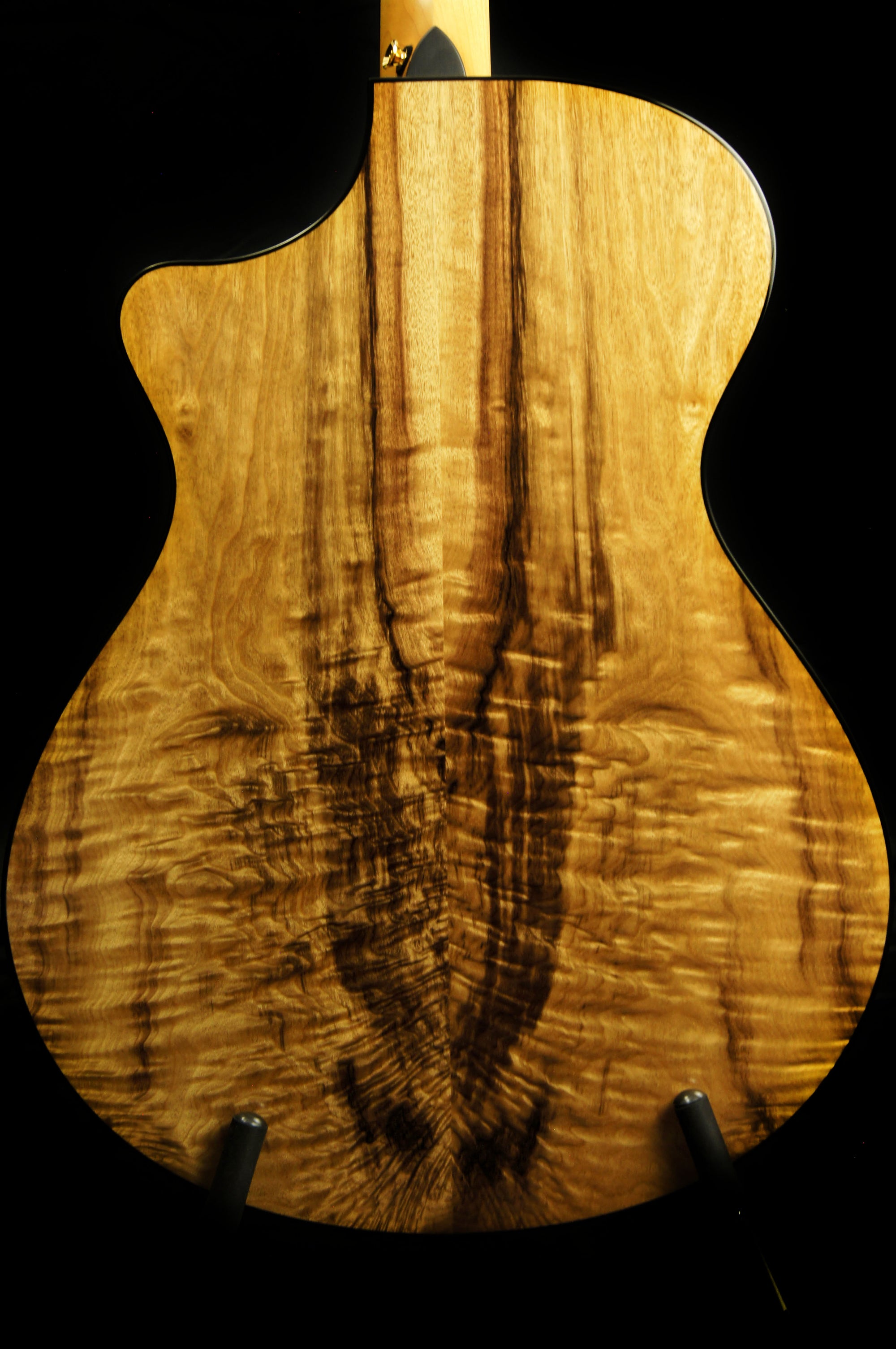 Breedlove Custom Built Sitka Spruce/Myrtlewood Concerto CE Acoustic Electric Guitar