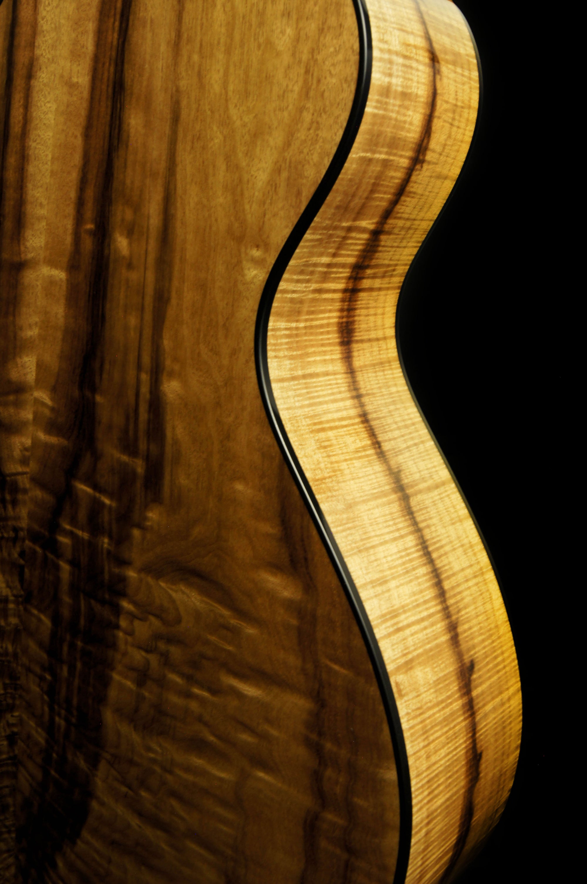 Breedlove Custom Built Sitka Spruce/Myrtlewood Concerto CE Acoustic Electric Guitar