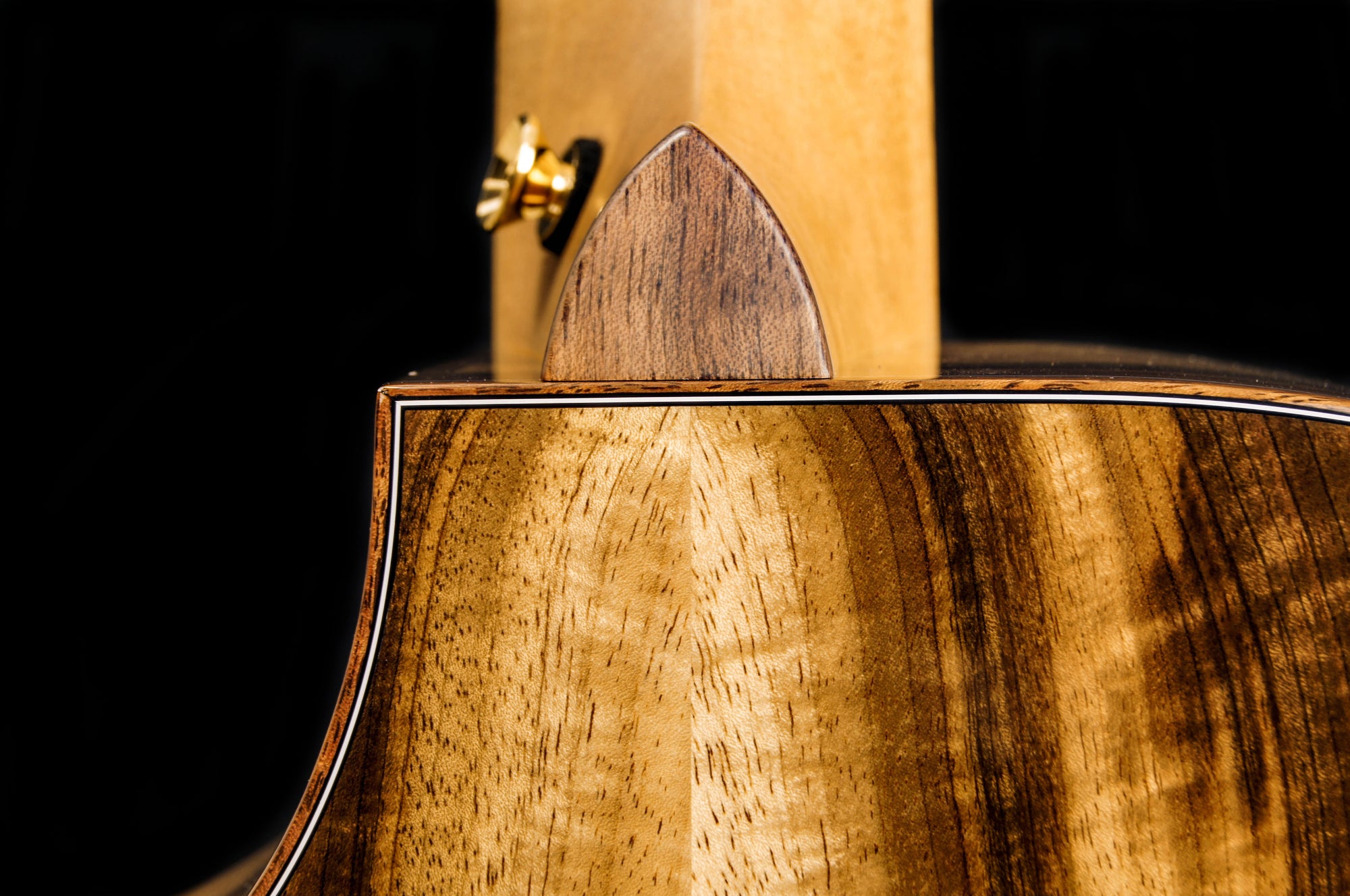 Breedlove Custom Built Port Orford Cedar/Myrtlewood Concert Acoustic Guitar