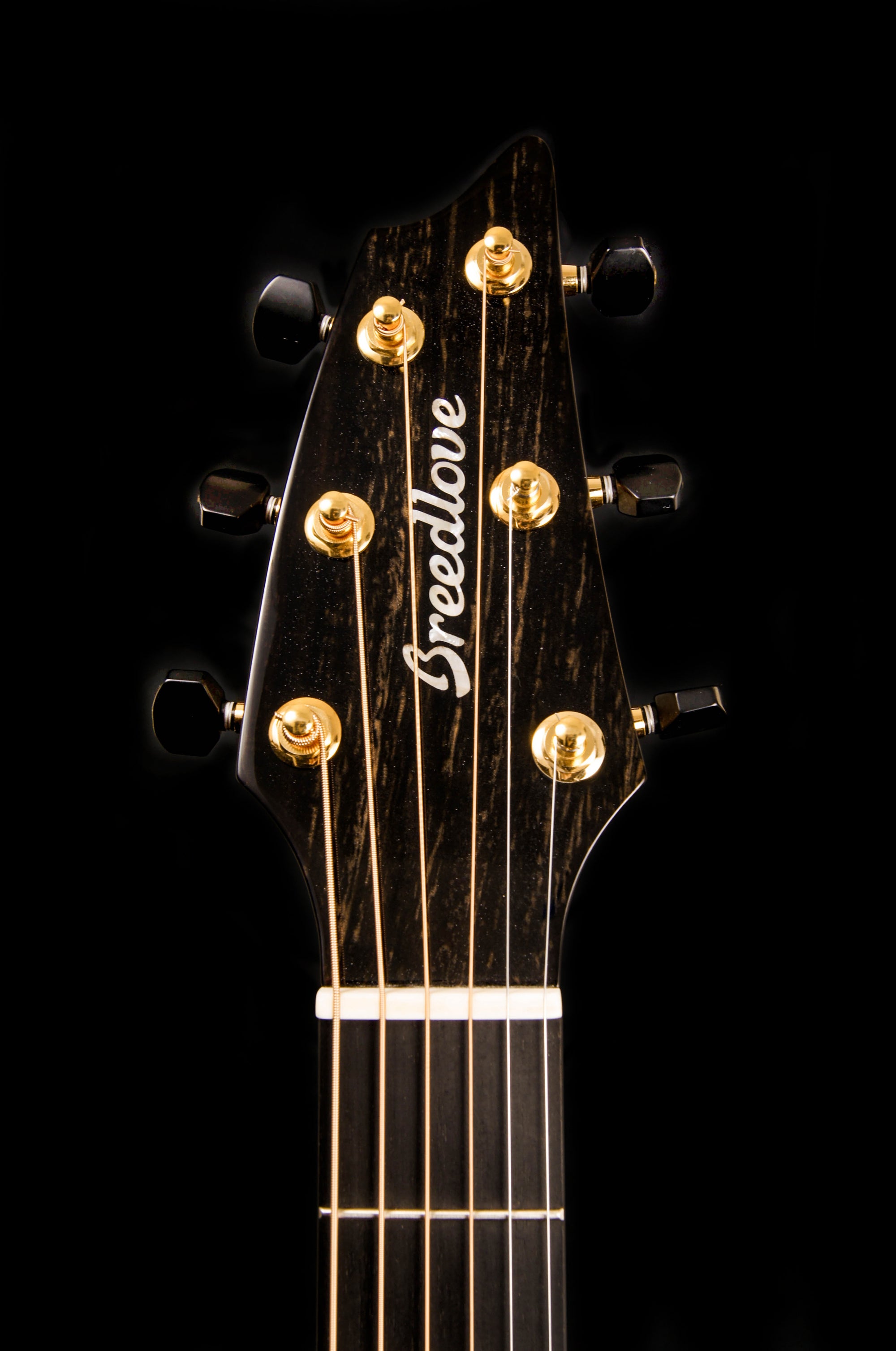 Breedlove Custom Built Port Orford Cedar/Myrtlewood Concert Acoustic Guitar