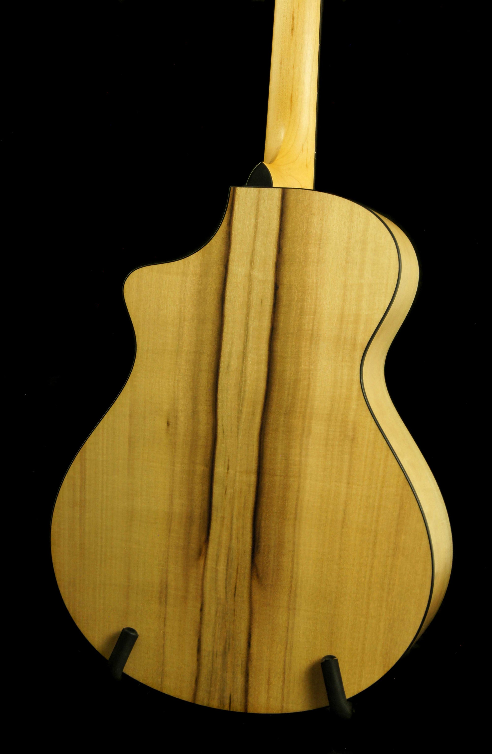 Breedlove Oregon Concert CE Sitka Spruce/Myrtlewood Acoustic Electric Guitar