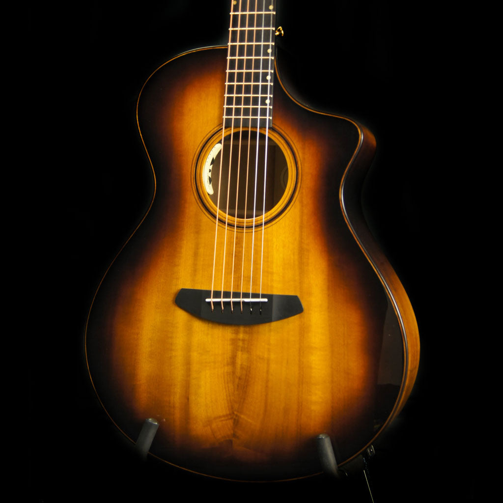 Breedlove Oregon Concert CE Tiger's Eye Limited Edition Acoustic Guitar - Includes Hard Case