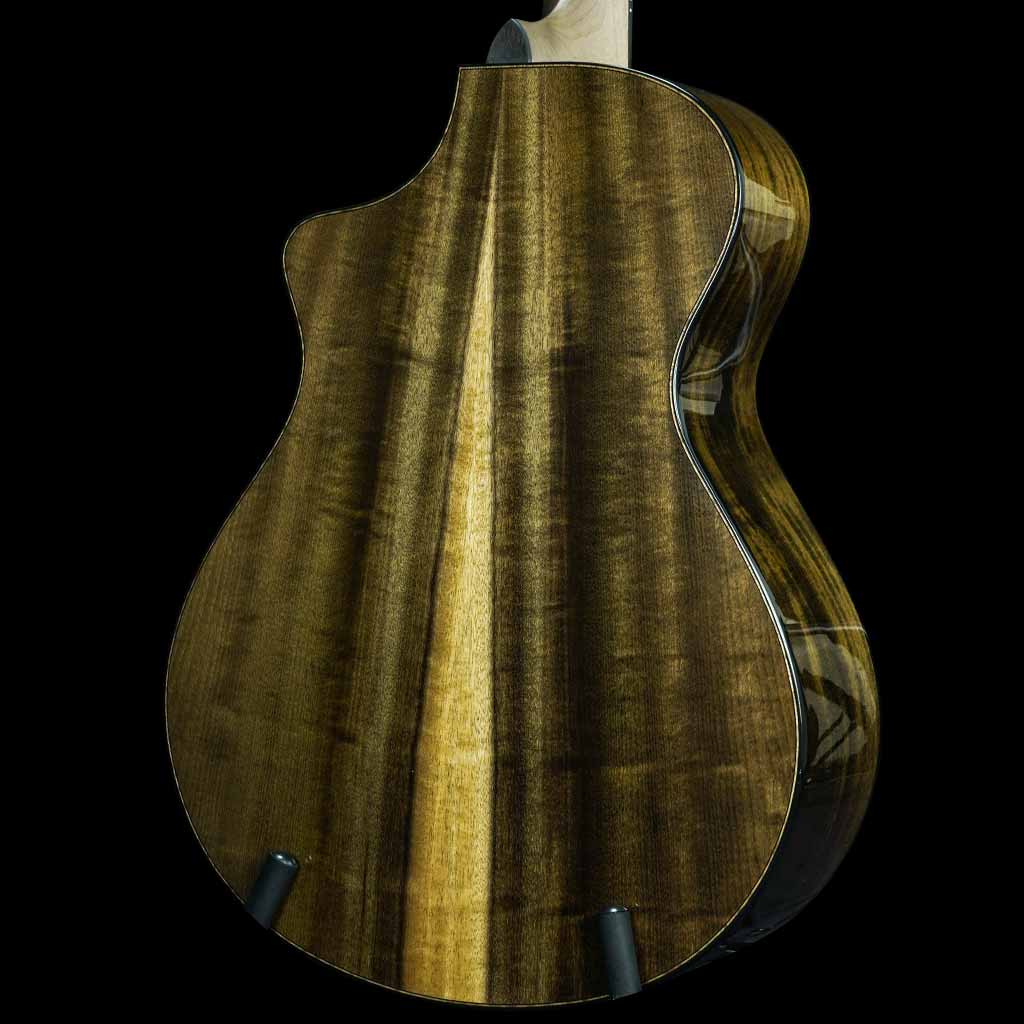 Breedlove Oregon Concert Patina CE Limited Edition Acoustic Guitar