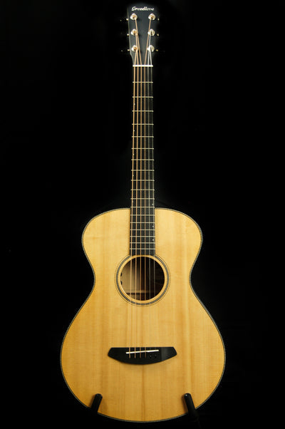 Breedlove Oregon Concertina Sitka Spruce/Myrtlewood Acoustic Electric Guitar - Includes Case