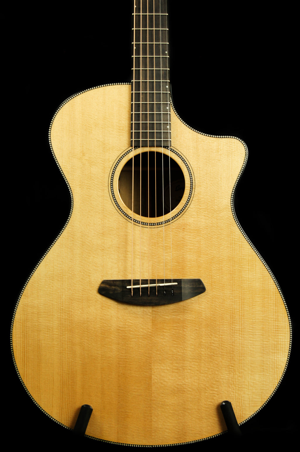 Breedlove Oregon Series Concerto CE Sitka Spruce/Myrtlewood Acoustic Electric Guitar - Includes Case