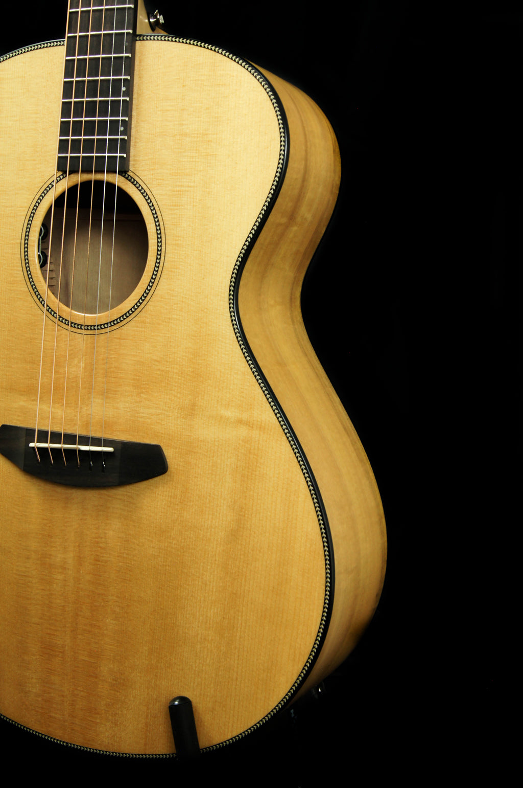 Breedlove Oregon Concerto Sitka Spruce/Myrtlewood Acoustic Electric Guitar - Includes Case