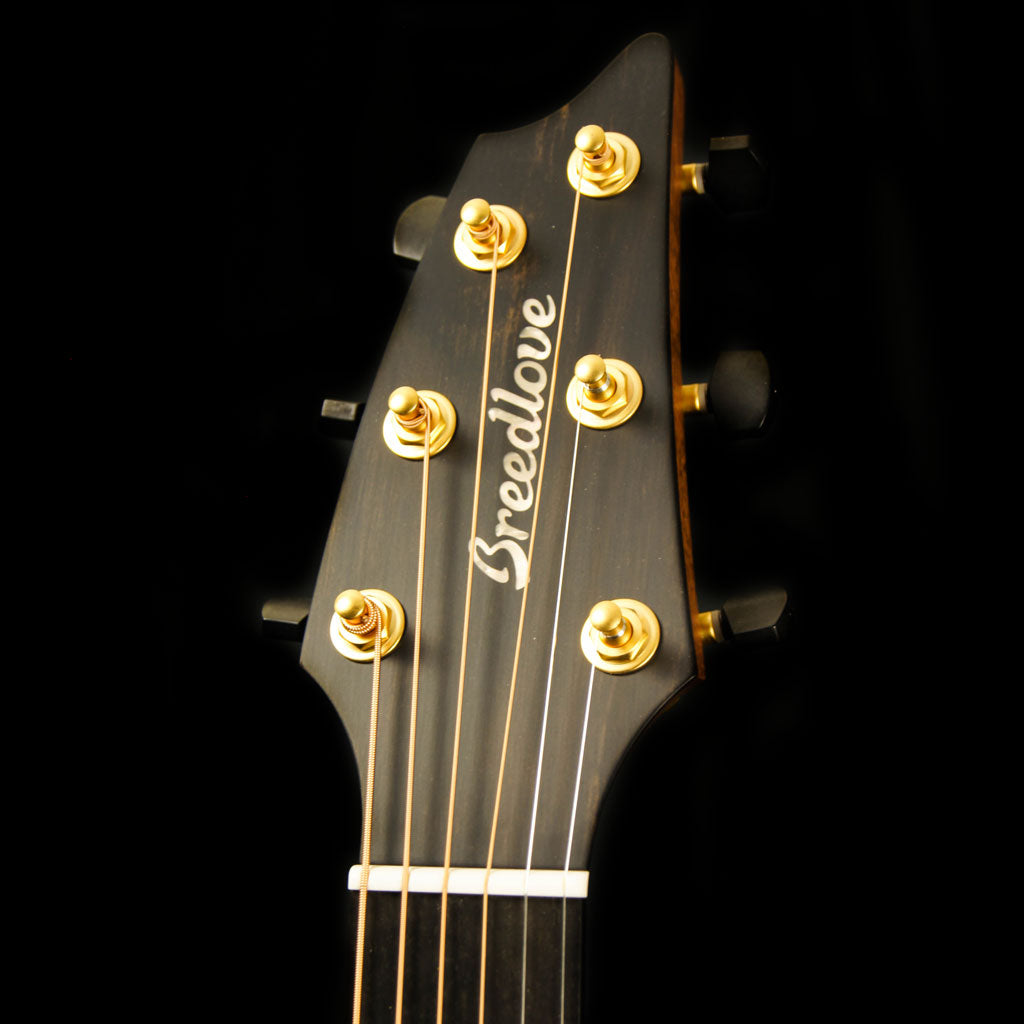 Breedlove Premier Concert Cutaway w/Solid Port Orford Cedar Top and Solid Walnut Back and Sides in Cognac Burst