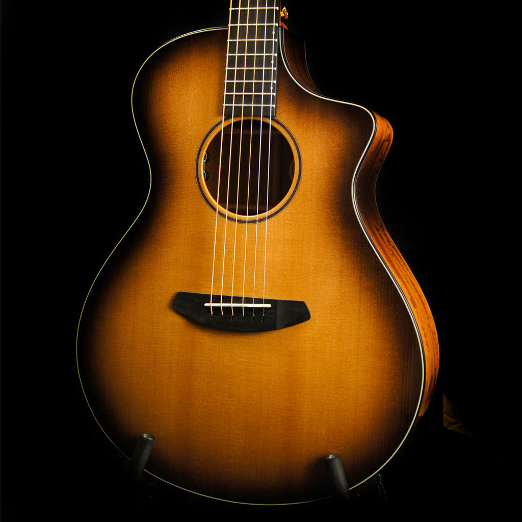 Breedlove Premier Concert CE Limited Run w/Solid Sitka Spruce Top and Figured Mahogany Back and Sides in Walnut Burst