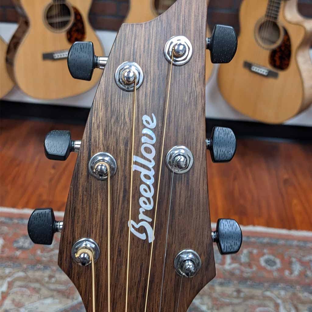 B Stock Breedlove Wildwood Concert Satin CE Acoustic Guitar - Mahogany Stain