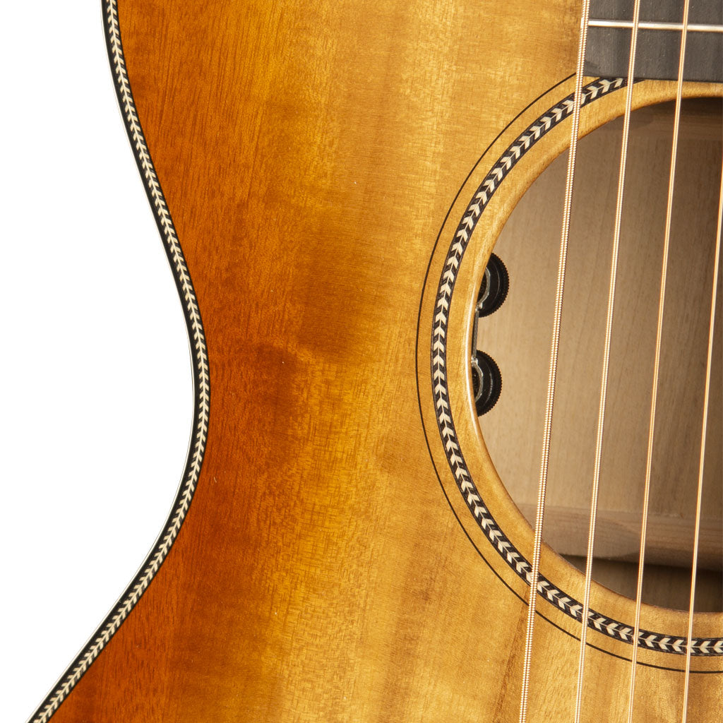 Breedlove Oregon Concert CE Cinnamon Burst All Myrtlewood Acoustic Electric Guitar