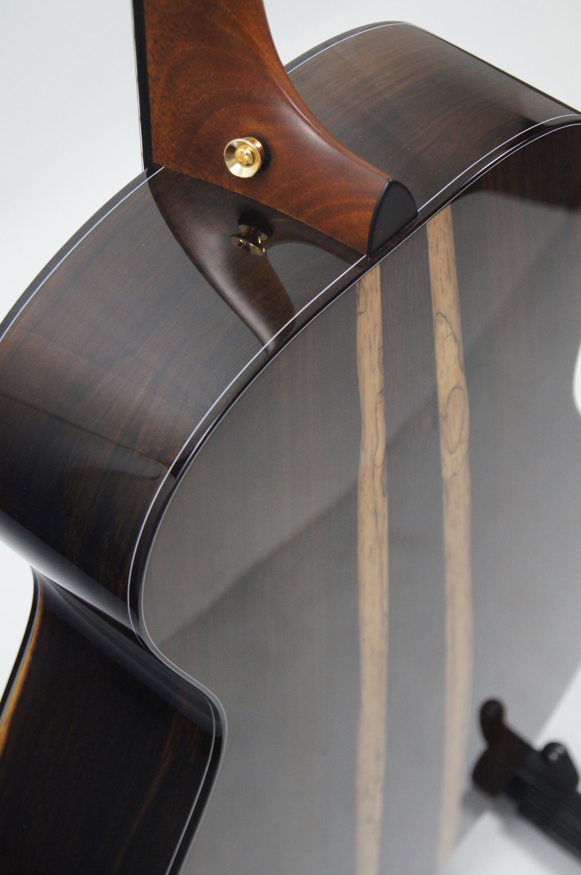 Breedlove Journey Concert Fingerstylist Acoustic Electric Guitar Black Cherry