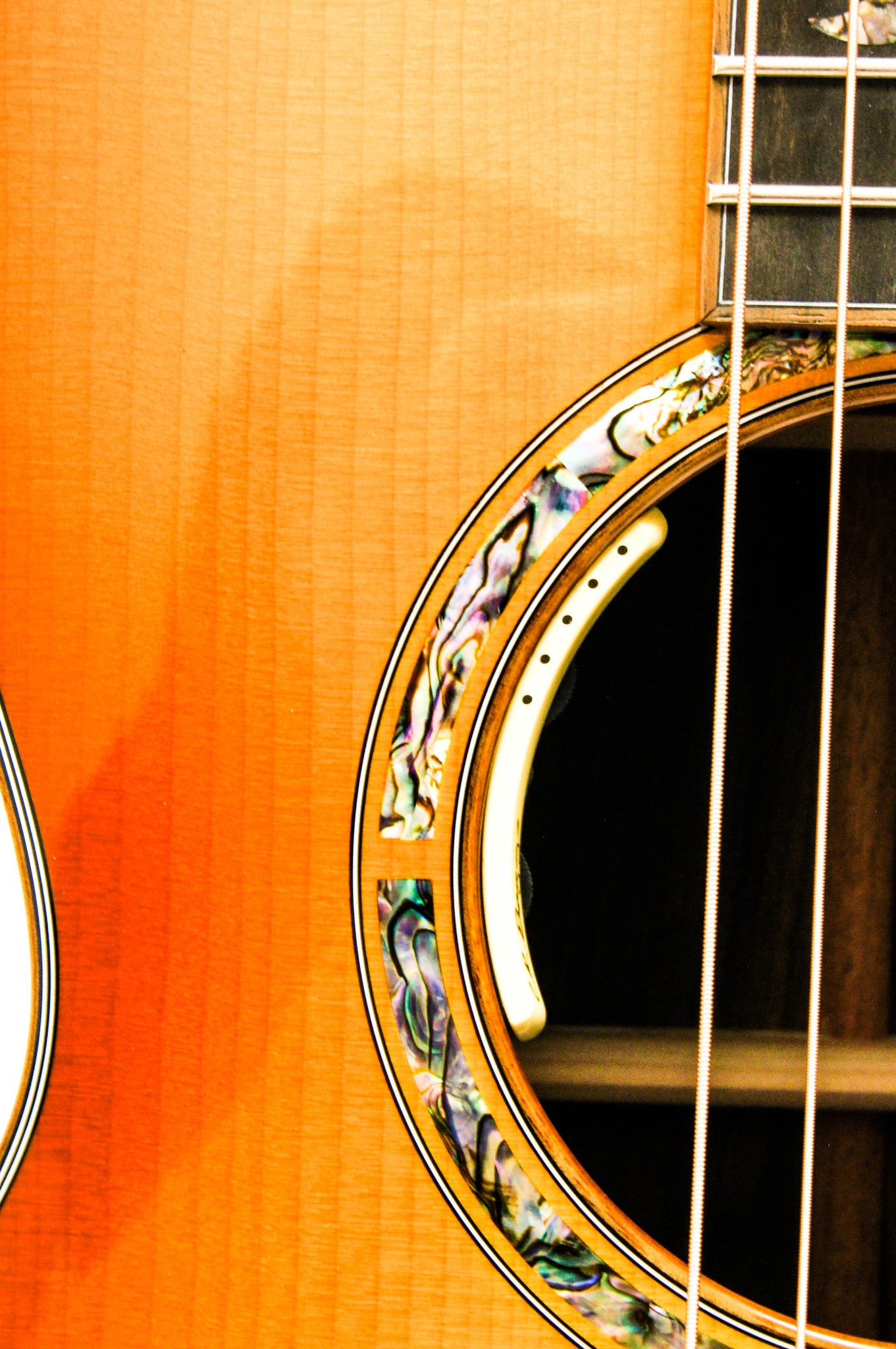 Breedlove Masterclass Parlor Exclusive Acoustic Electric Guitar