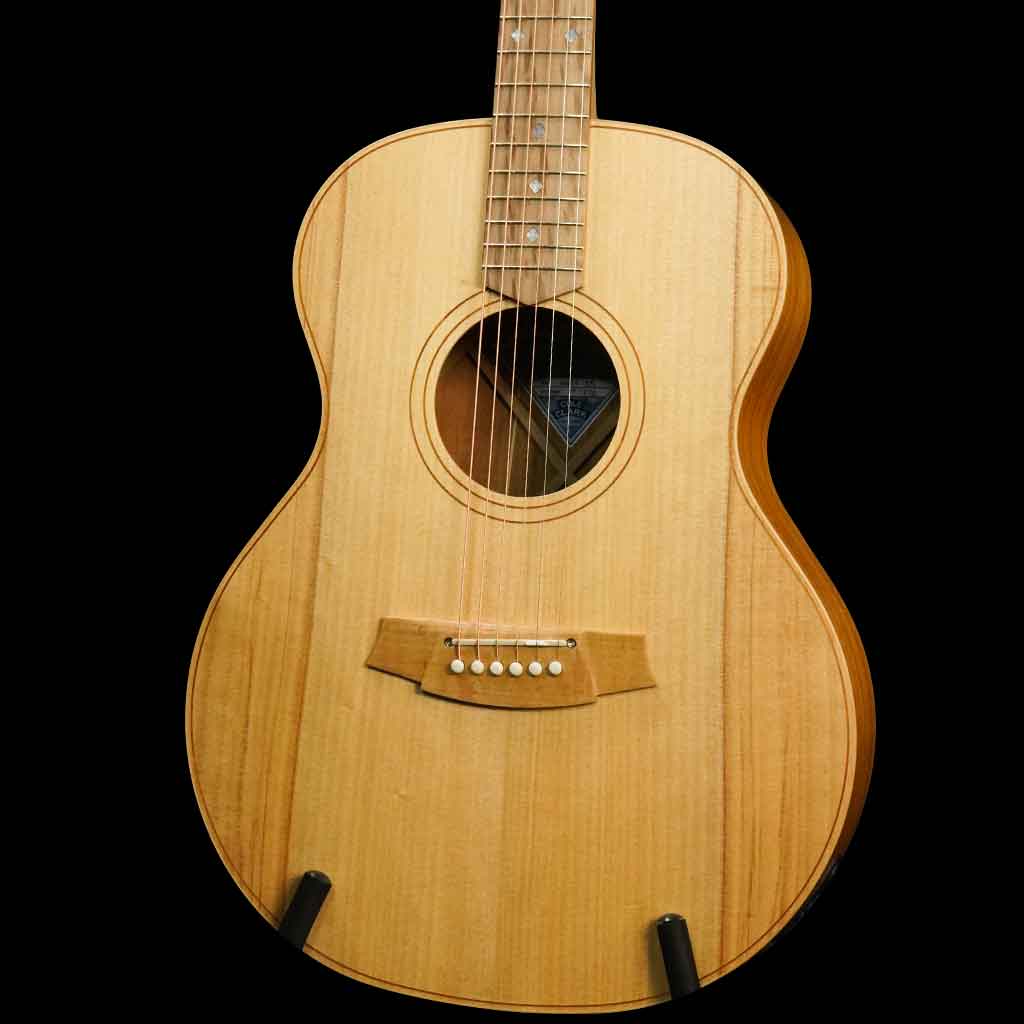 Cole Clark Angel 2 Series Bunya/Australian Blackwood Acoustic Electric Guitar