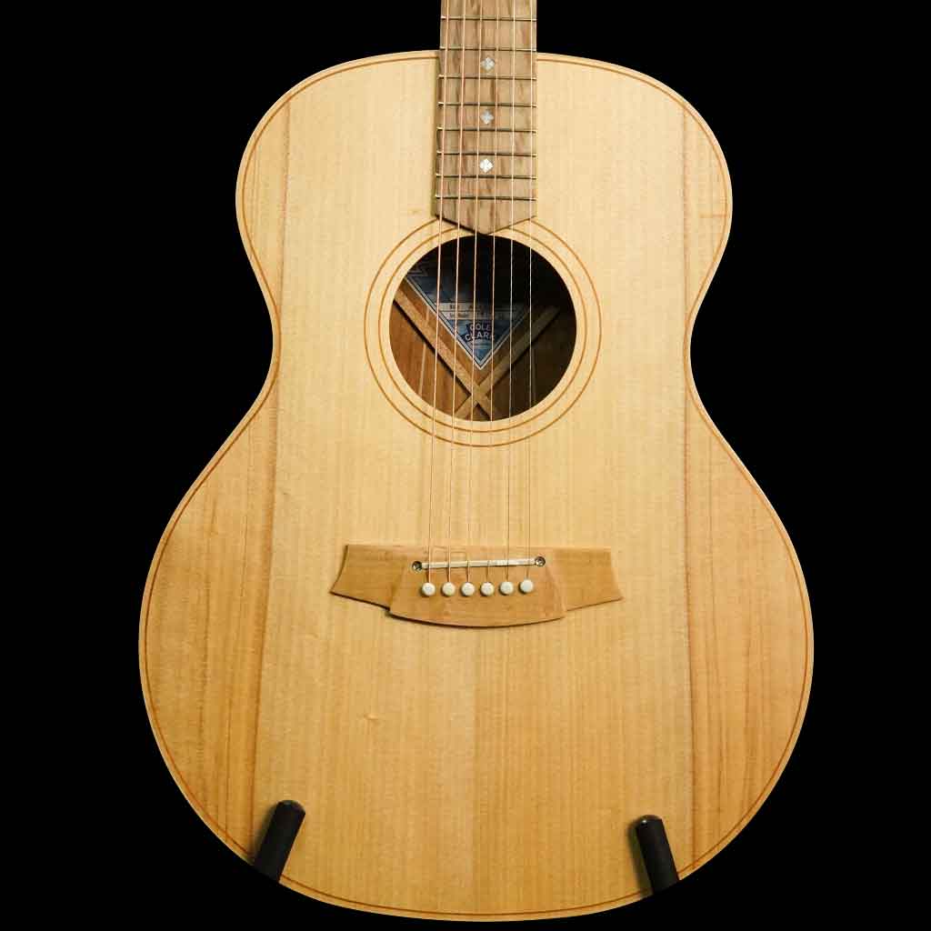 Cole Clark Angel 2 Series Bunya/Australian Blackwood Acoustic Electric Guitar